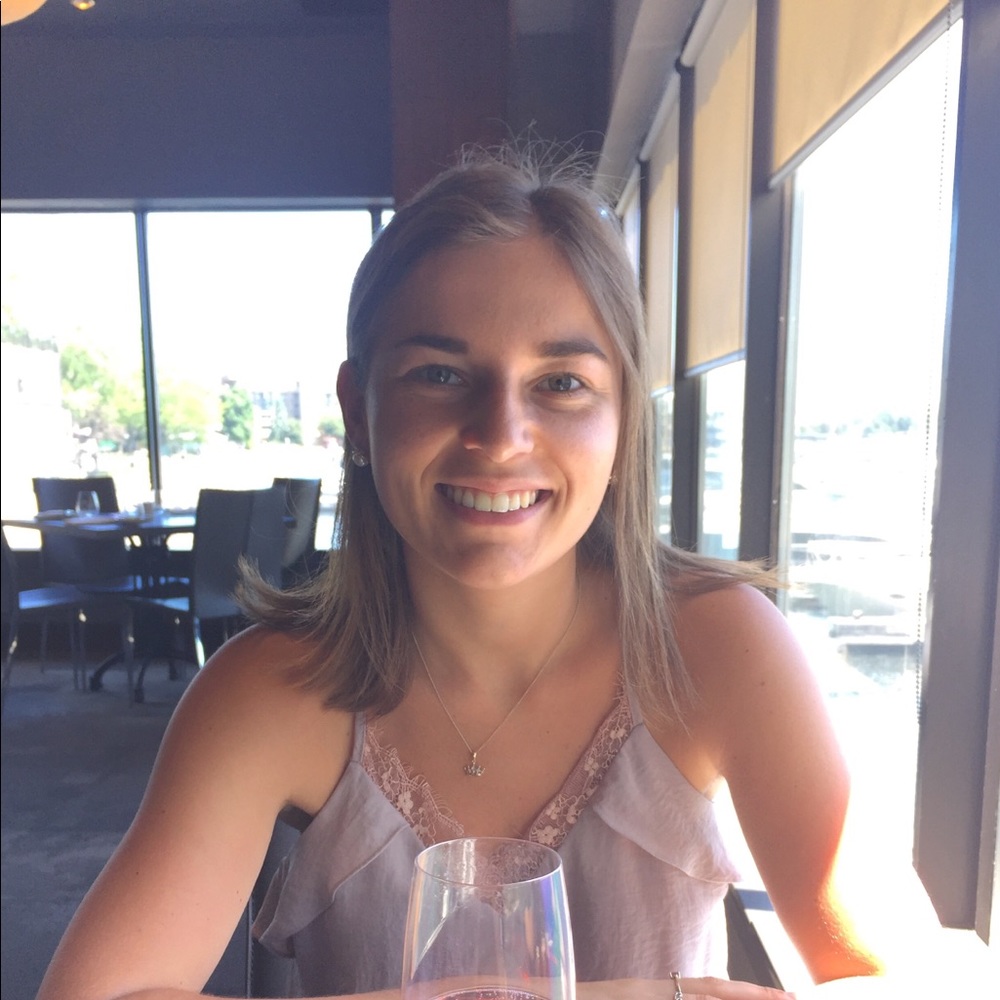 Meet your Posher, Marisa